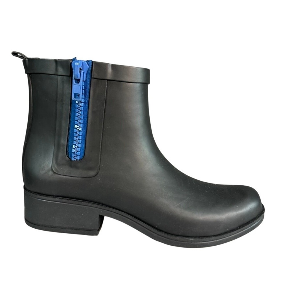 Lucky Brand Rhandi Black Rubber Rain Boots Blue Zipper Ankle Booties Womens 10